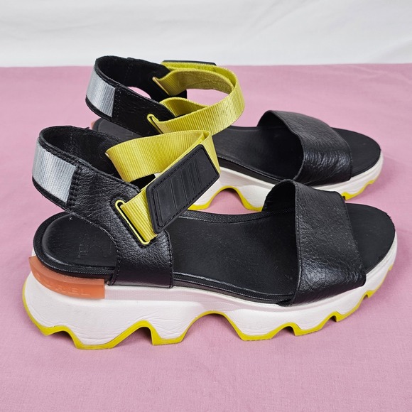 Sorel Women's Platform Sport Sandals Black Yellow Chunky Lug Sole Size 8 - Picture 2 of 16